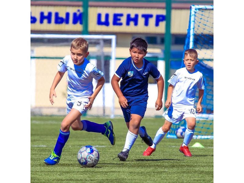 В Талдыкоргане действует детско-юношеский футбольный центр