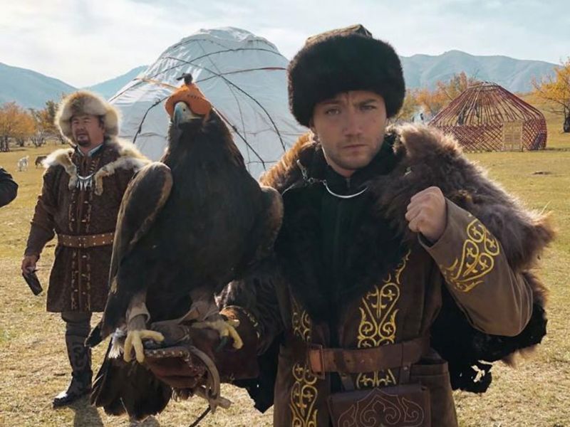 Программа «Орел и решка» покажет выпуск об Алматинской области