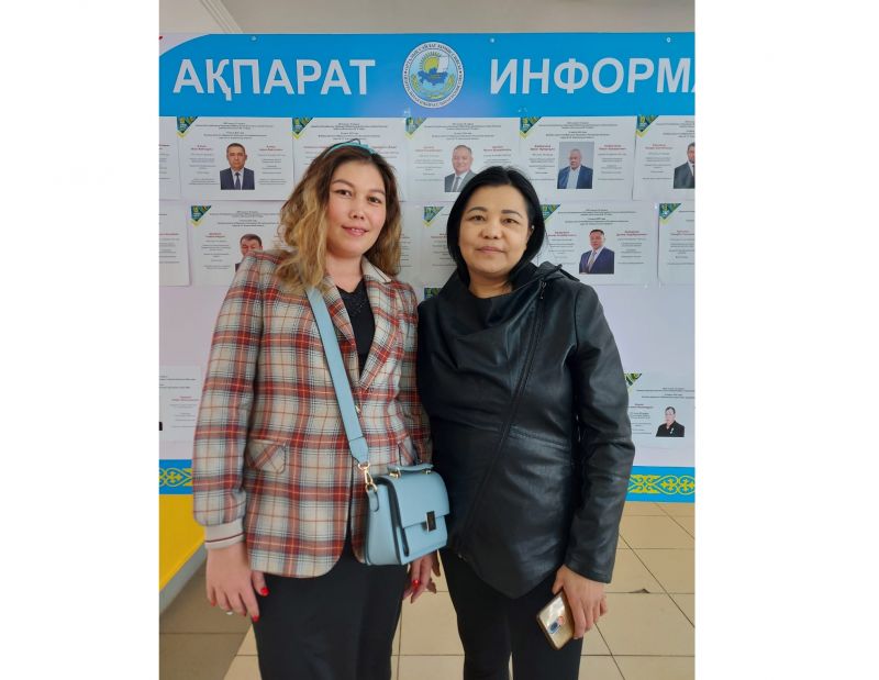 Активные мамочки за Новый Казахстан