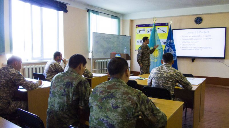 Специалисты Казахстанского центра разминирования дали старт международному курсу по разминированию от ООН
