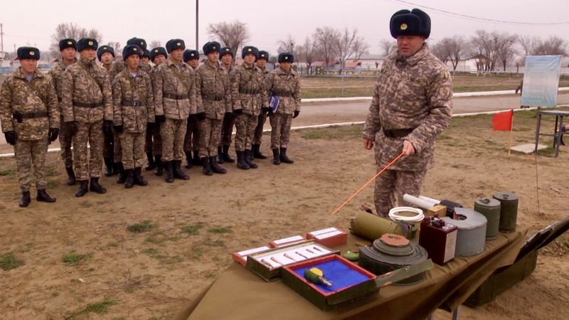 Занятия по мерам безопасности организованы в десантно-штурмовой бригаде
