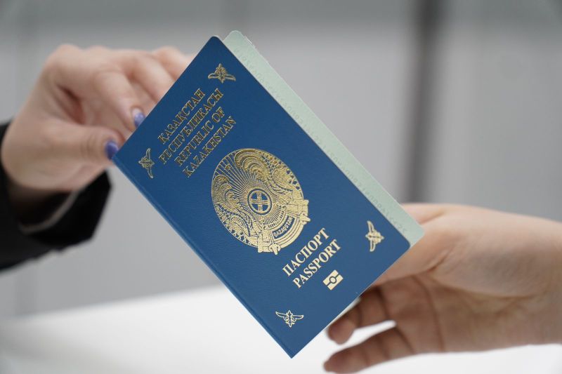 В 2023 году казахстанцы получили в ЦОНах Алматинской области более 170 тысячи паспортов и удостоверений личности