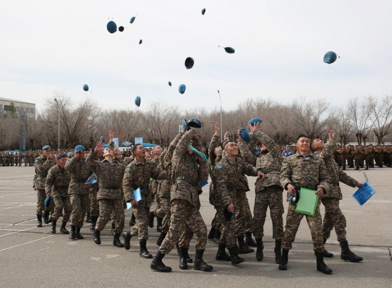 В десантно-штурмовой бригаде состоялось чествование военнослужащих, уволенных в запас