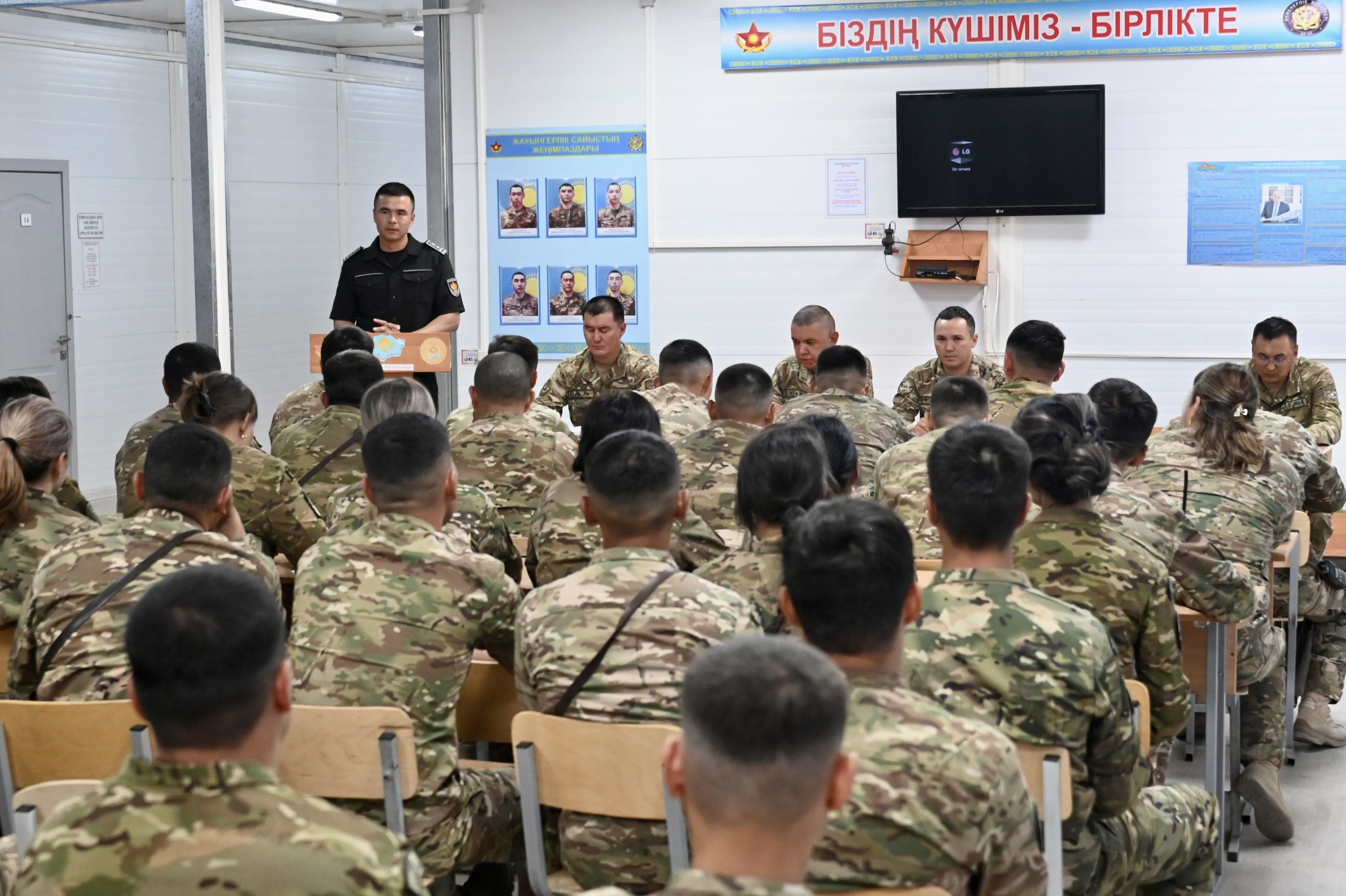 Военная полиция провела профилактическое мероприятие в Конаевском гарнизоне