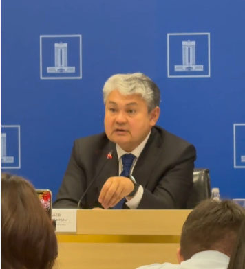 «Аким Алматинской области не знал, как будут выселять детей из детдома в Баганашыле» — Кошербаев