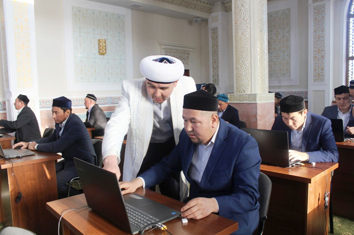 Имамы Талдыкорганского региона сдали экзамены