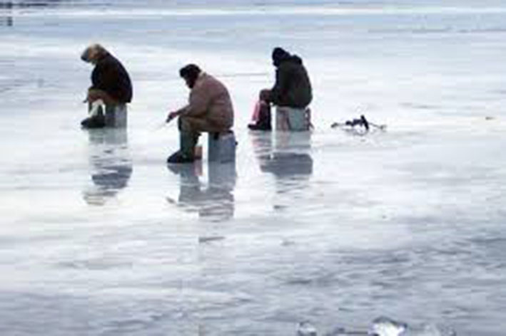 Трёх рыбаков унесло в Капшагайское водохранилище