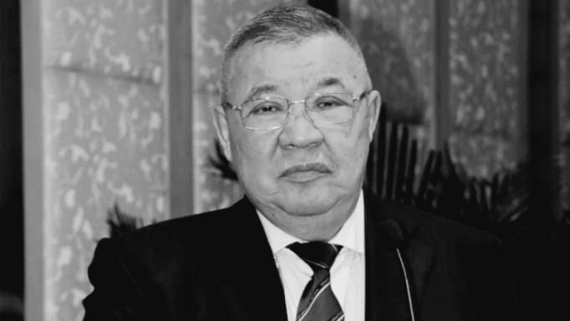 Скончался почетный президент Федерации тяжелой атлетики Кайрат Турлыханов