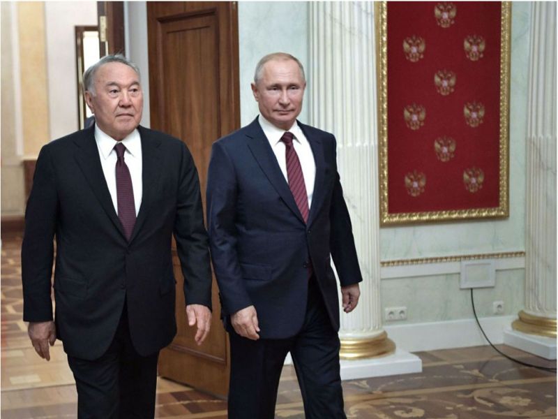 Путин пожелал выздоровления Назарбаеву