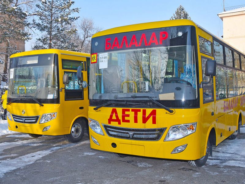 Автобусы для школьников появились в Текели