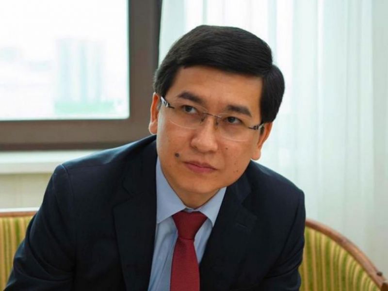 Дипломы государственного образца отменили в Казахстане