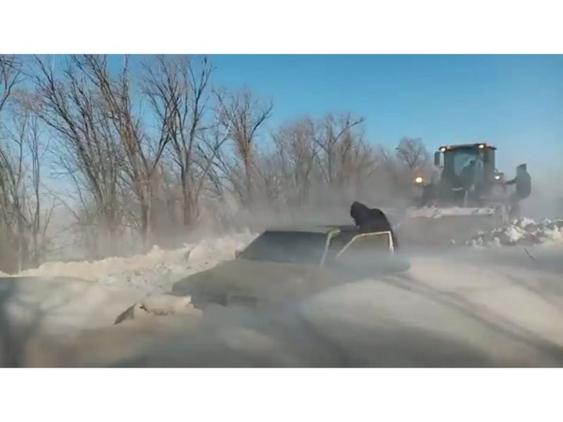 В Алматинской области из снежного заноса спасены 80 человек