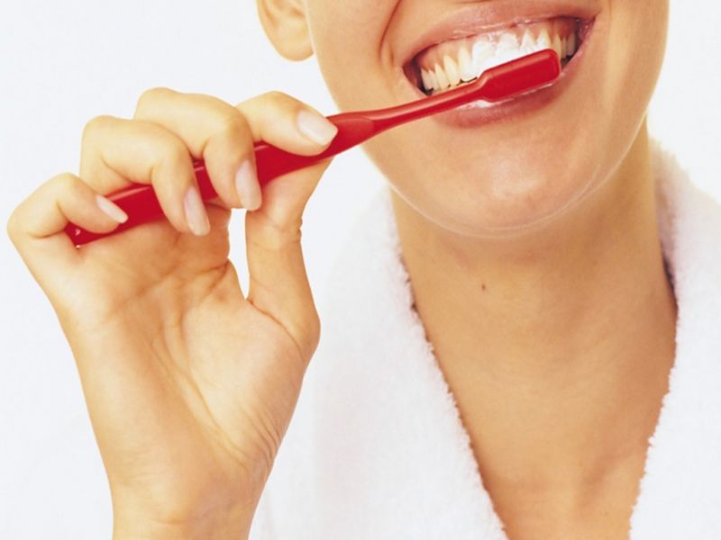 Пять главных ошибок при чистке зубов