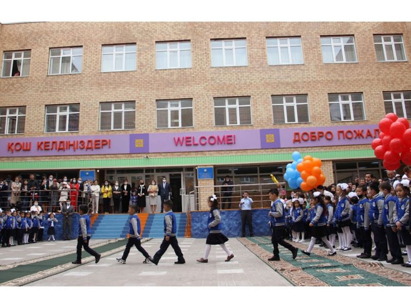 Насколько рискованно возвращение казахстанских детей в школы