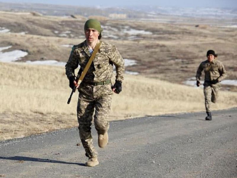 Казахстанцы готовятся к конкурсу «Воин мира»