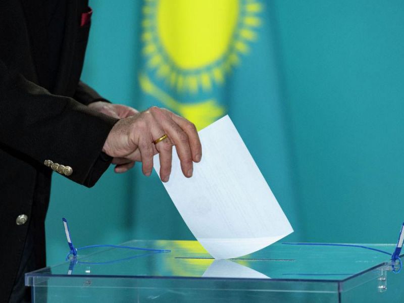 Какой оказалась явка на выборы в Казахстане