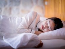 Спать и молодеть: как продлить себе жизнь