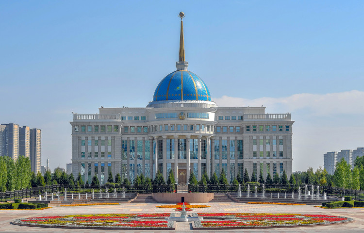 Началось выступление Касым-Жомарта Токаева на открытии первой сессии Парламента Республики Казахстан VIII созыва
