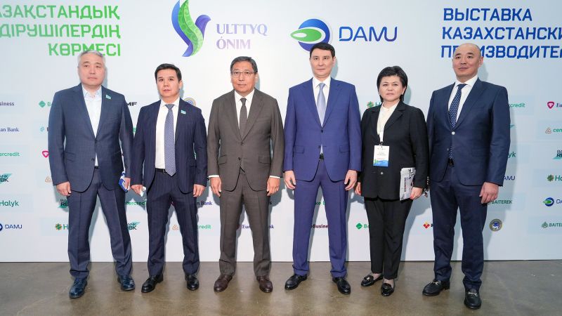 Заместитель Премьер-Министра Е. Жамаубаев принял участие в VII выставке отечественных производителей «ULTTYQ ONIM»