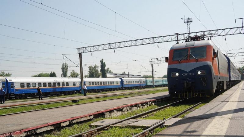 Железнодорожные билеты сильно подорожали в Казахстане
