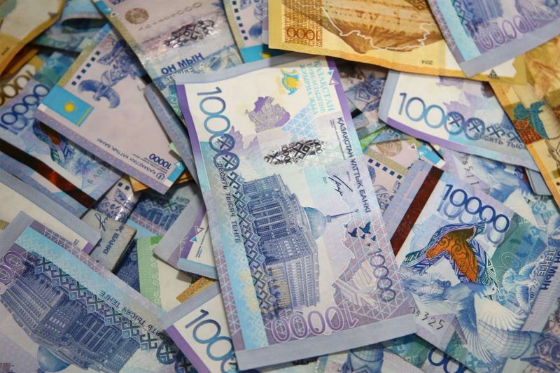 Почти 3,7 трлн тенге пенсионных накоплений использовали казахстанцы на жилье и лечение