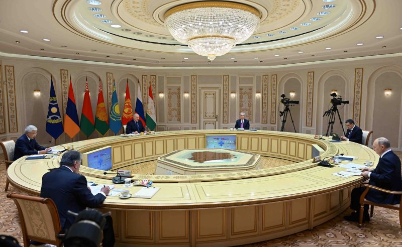 Глава государства принял участие в сессии Совета коллективной безопасности ОДКБ в узком составе