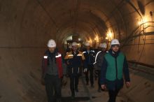Специалисты КазНИИСА ознакомились с ходом строительства новой ветки станции метро