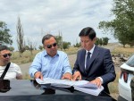 В городе Қонаев ремонтируются дороги в трех населенных пунктах