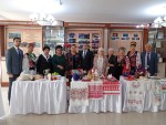 Под песни на трех языках