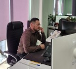 Твердый курс молодого директора