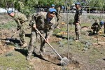 «Таза Қазақстан»: вклад военнослужащих в озеленение Конаевского гарнизона