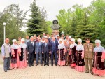 Десятки традиций в одном парке