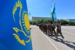 Воины-десантники Конаевского гарнизона отметили День государственных символов