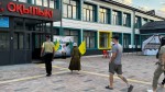 Избиратели, пришедшие вечером, проявляют гражданскую активность