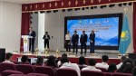За доской –  государственные служащие