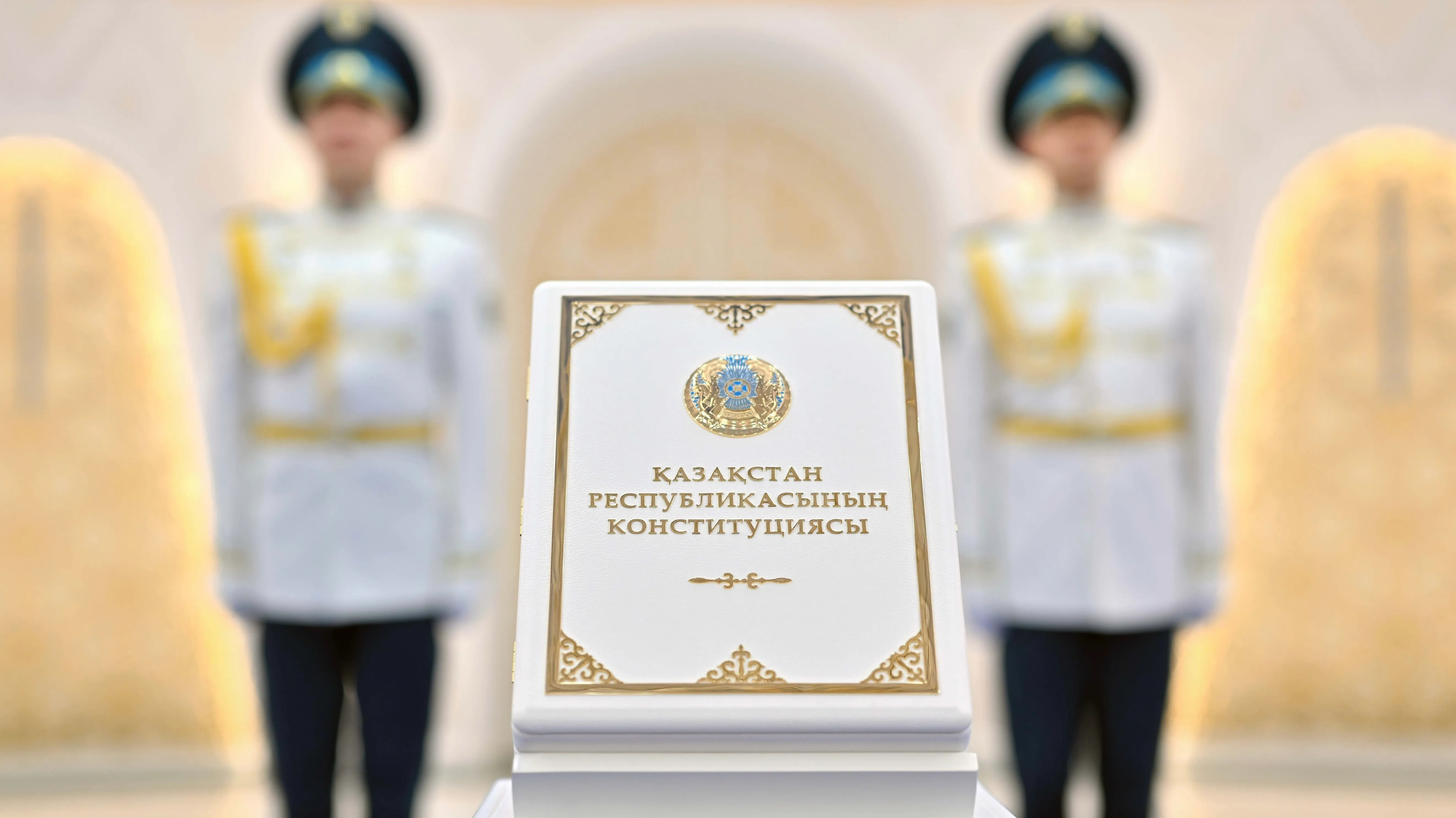 Новая должность и понятная очередь власти
