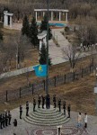 В Кегене подняли Государственный флаг Казахстана