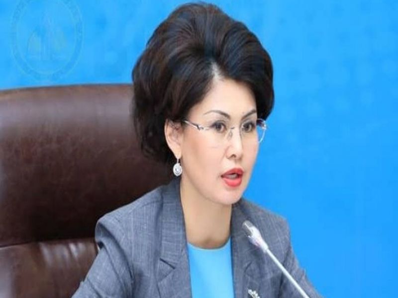 Казахстанские СМИ временно освободили от налогов